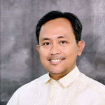 Dr. Fernando Paragas (Lead researcher of the 2014 and 2019 PhilCare Wellness Index at PhilCare)